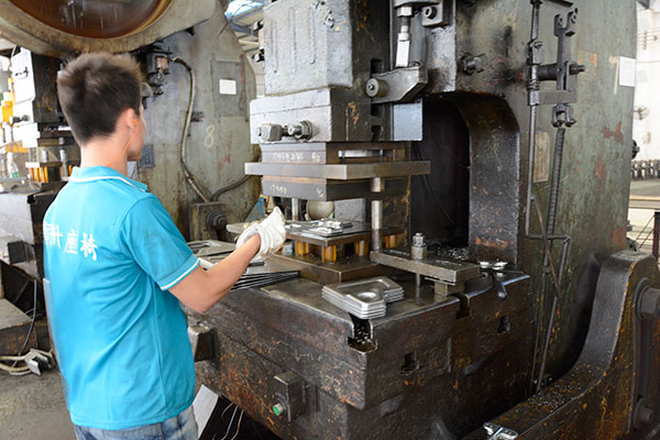 Taller de ferretería (6)